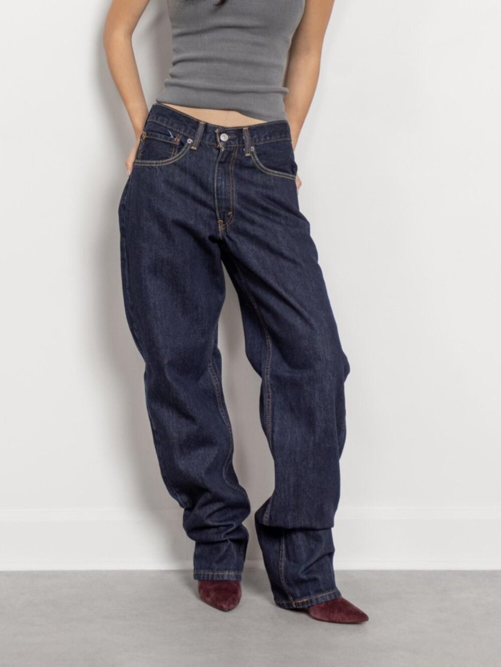Vintage Levi's 550 Baggy Jeans: Dark Wash Denim